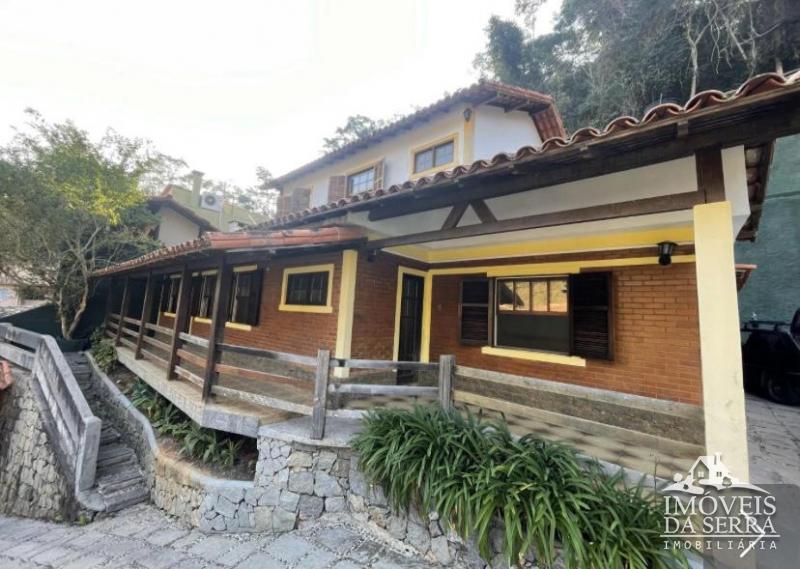 Casa em Itaipava - Petrópolis/RJ  - 3 Quartos
