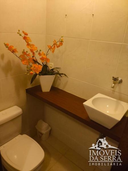Comprar Casa em Condomínio em Itaipava, Petrópolis/RJ - Imóveis da Serra