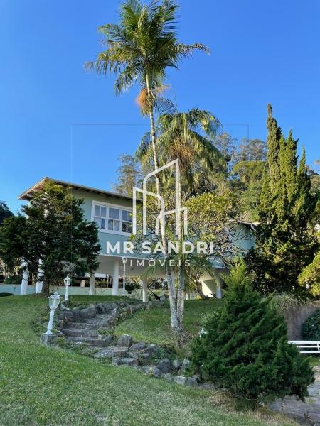 Casa à venda em Castelânea, Petrópolis - RJ