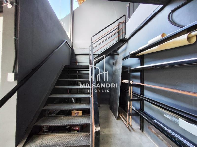 Imóvel Comercial para Alugar em Valparaíso, Petrópolis - RJ - Foto 3