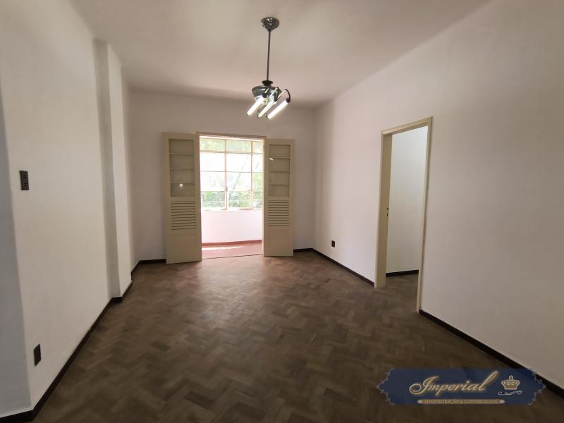 Apartamento à venda em Centro, Petrópolis - RJ
