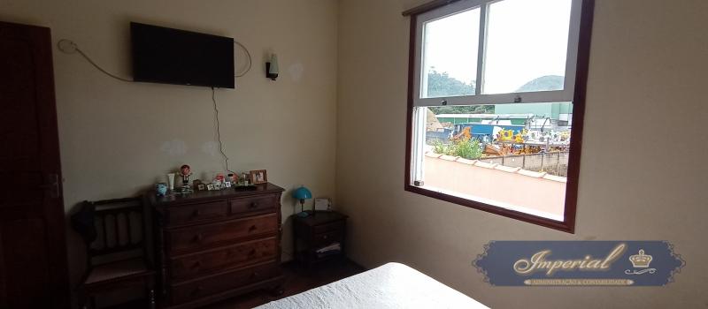 Casa à venda com 4 quartos, 100m² - Foto 18