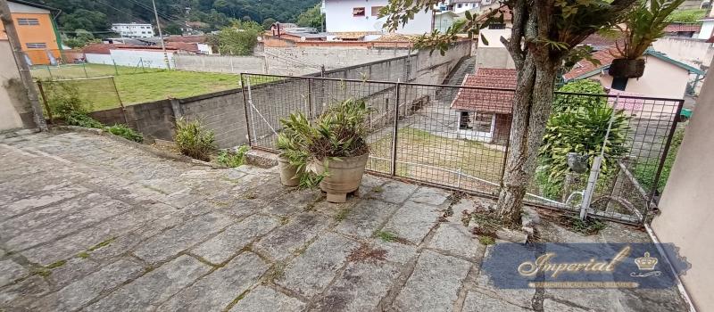 Casa à venda com 4 quartos, 100m² - Foto 24
