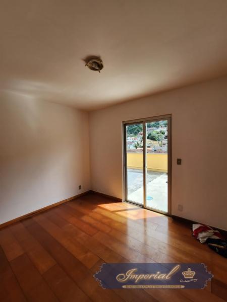Apartamento para Alugar  à venda em Mosela, Petrópolis - RJ - Foto 23