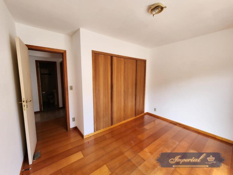 Apartamento para Alugar  à venda em Mosela, Petrópolis - RJ - Foto 17