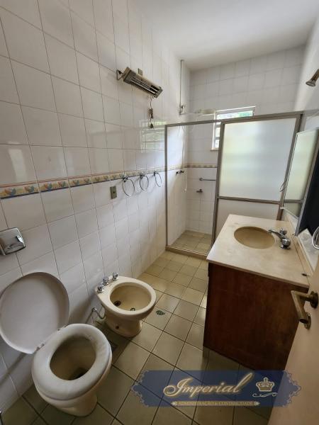 Apartamento para Alugar  à venda em Mosela, Petrópolis - RJ - Foto 16