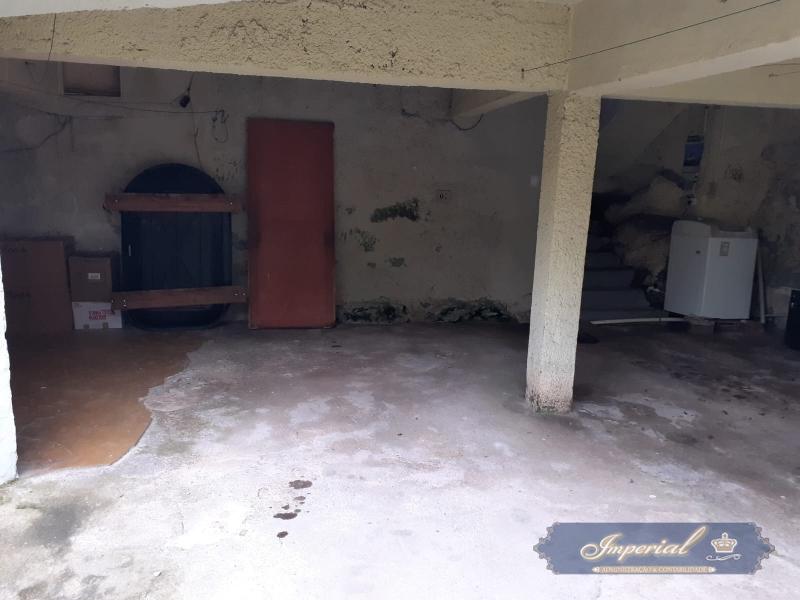Casa à venda com 6 quartos, 250m² - Foto 24