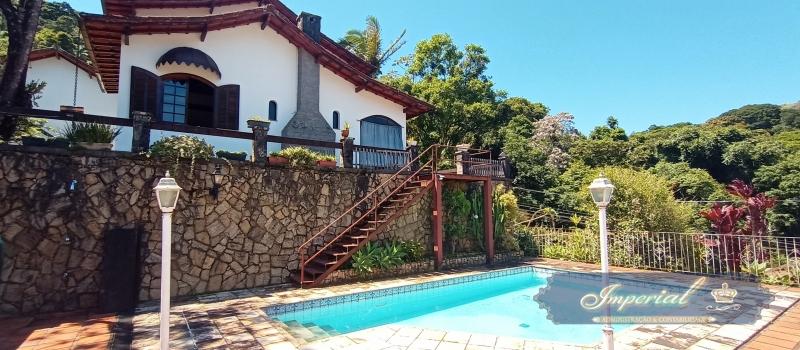 Casa à venda com 4 quartos, 350m² - Foto 4