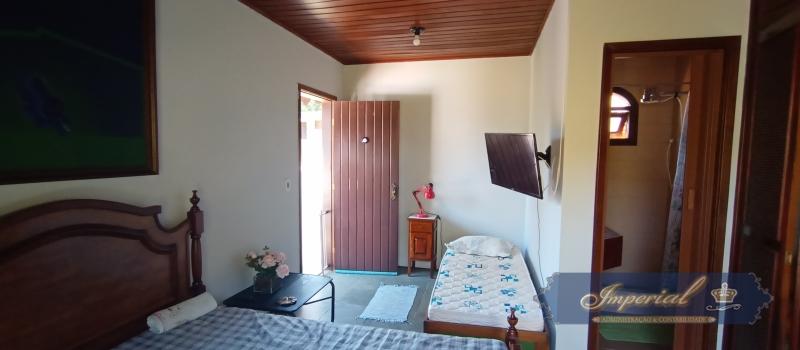 Casa à venda com 4 quartos, 350m² - Foto 33