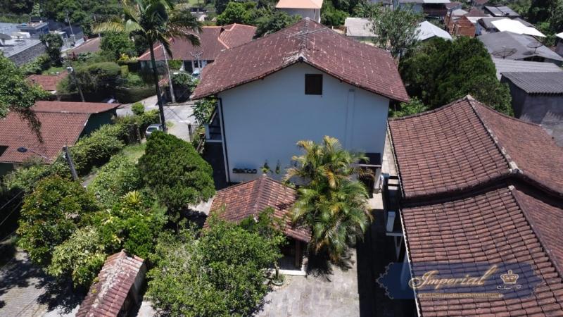 Casa à venda com 4 quartos, 350m² - Foto 37