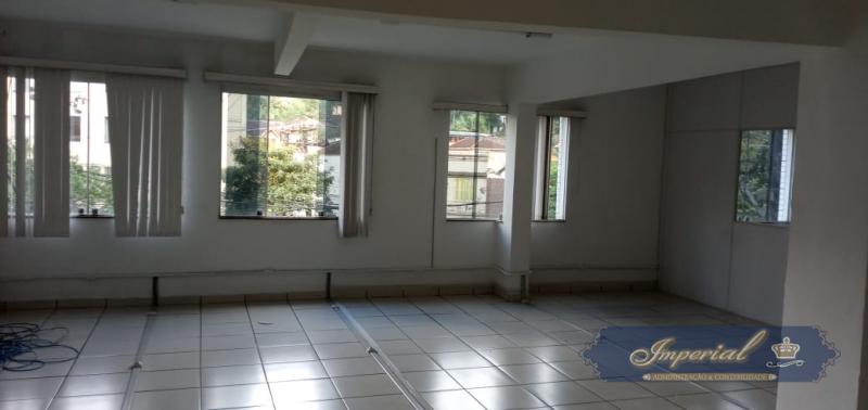 Imóvel Comercial para Alugar em Bingen, Petrópolis - RJ - Foto 2