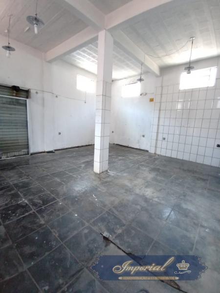 Loja para Alugar em Carangola, Petrópolis - RJ - Foto 3