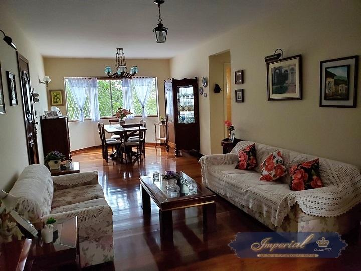 Casa à venda com 4 quartos, 130m² - Foto 15