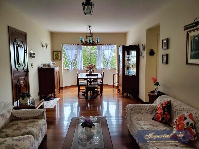 Casa à venda com 4 quartos, 130m² - Foto 19