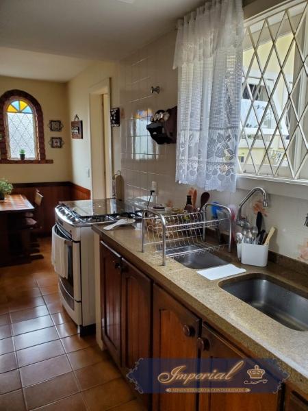 Casa à venda com 4 quartos, 130m² - Foto 21