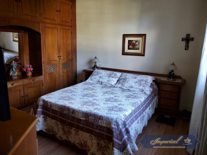 Casa à venda com 4 quartos, 130m² - Foto 29