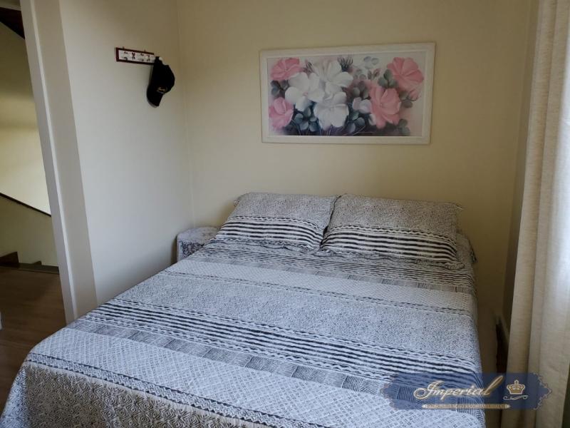 Casa à venda com 4 quartos, 130m² - Foto 39