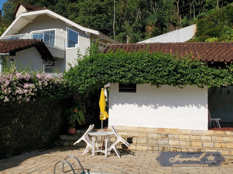 Casa à venda com 4 quartos, 130m² - Foto 50