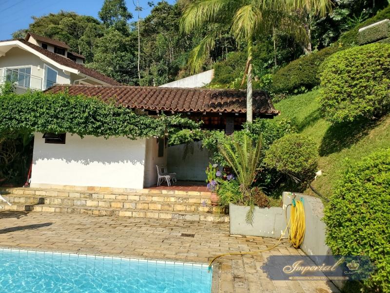 Casa à venda com 4 quartos, 130m² - Foto 62