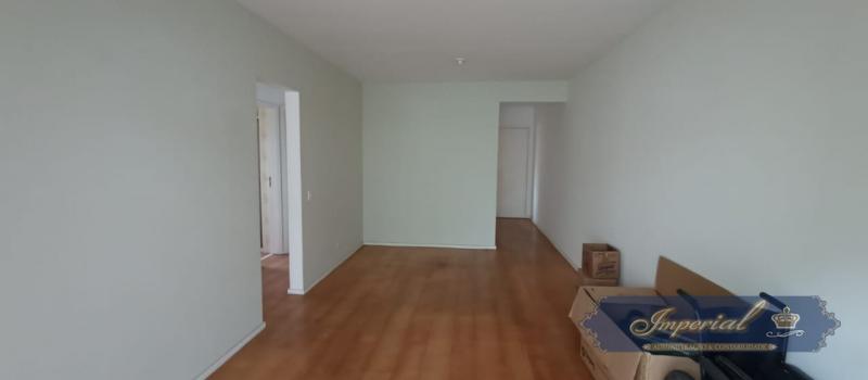 Apartamento à venda com 3 quartos, 100m² - Foto 1