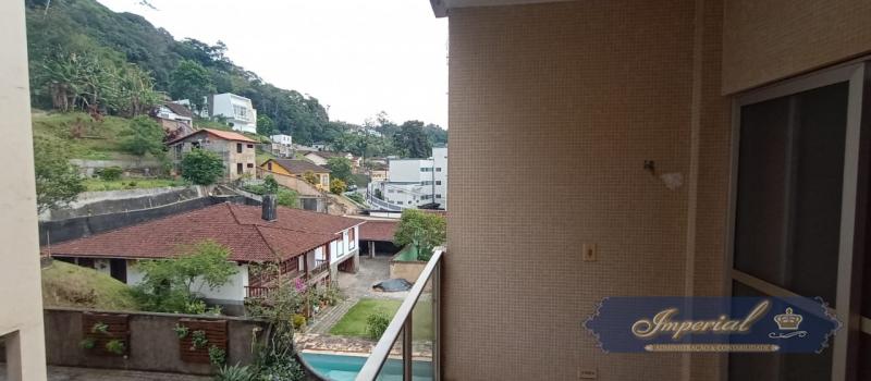 Apartamento à venda com 3 quartos, 100m² - Foto 3