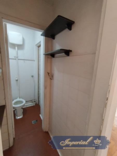 Imóvel Comercial para Alugar em Centro, Petrópolis - RJ - Foto 4