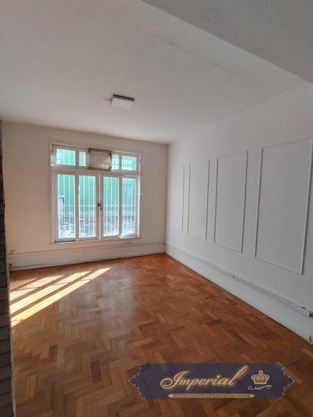 Imóvel Comercial para Alugar em Centro, Petrópolis - RJ - Foto 1