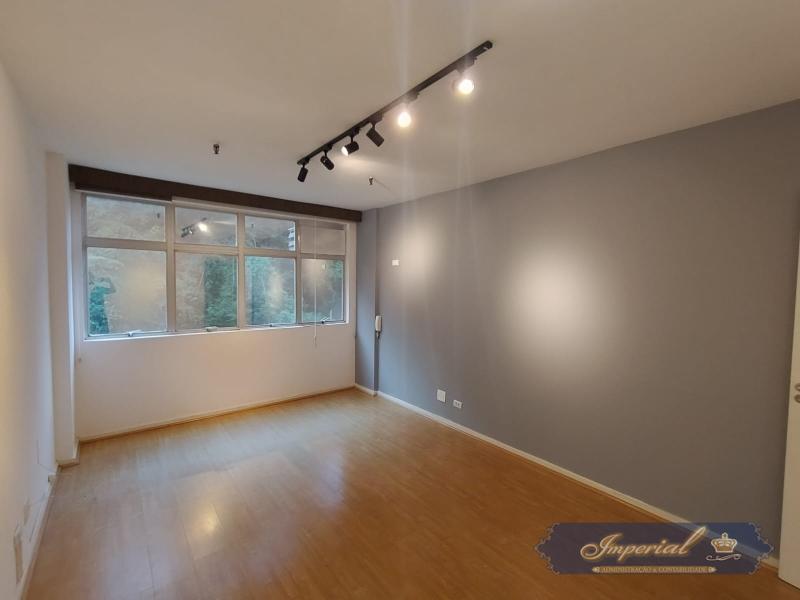 Imóvel Comercial para Alugar em Centro, Petrópolis - RJ - Foto 1