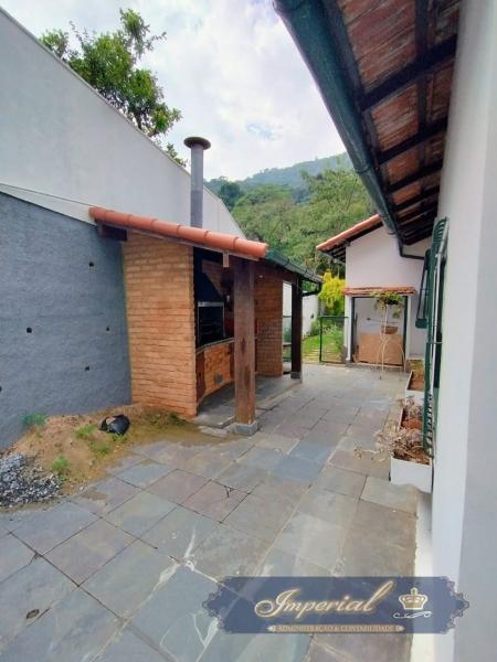 Casa para alugar com 3 quartos, 300m² - Foto 6