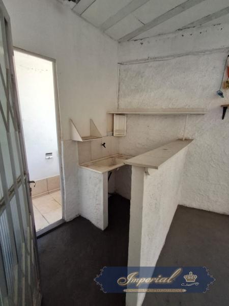 Imóvel Comercial para Alugar em Carangola, Petrópolis - RJ - Foto 8