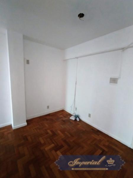 Imóvel Comercial para Alugar em Centro, Petrópolis - RJ - Foto 3