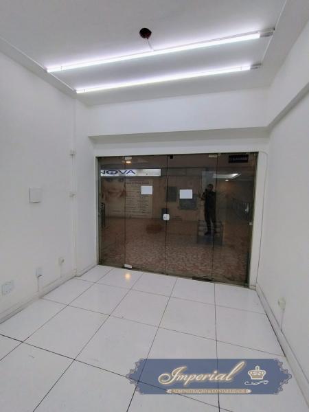 Imóvel Comercial para Alugar em Centro, Petrópolis - RJ - Foto 1