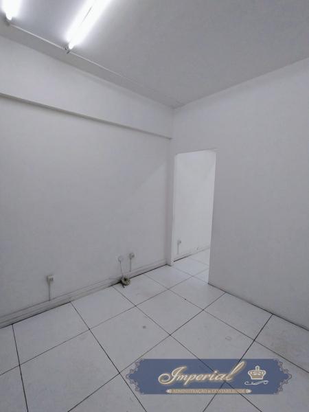 Imóvel Comercial para Alugar em Centro, Petrópolis - RJ - Foto 4