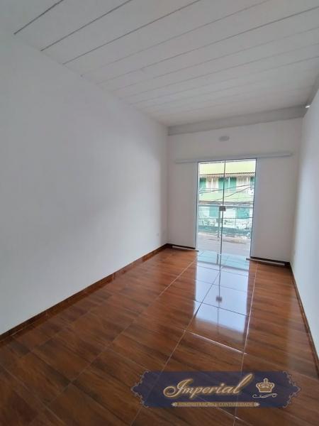 Apartamento para Alugar em Quitandinha, Petrópolis - RJ - Foto 4