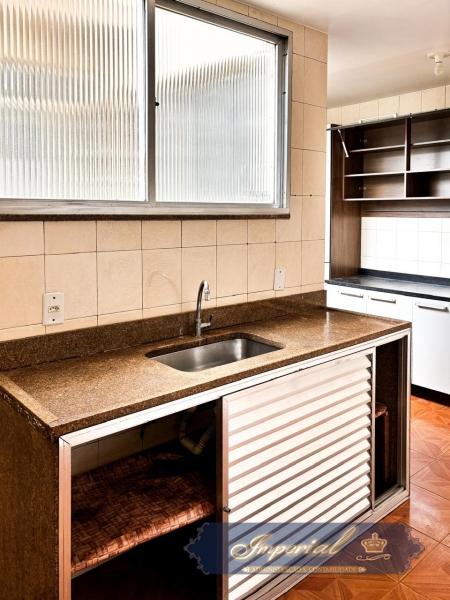 Apartamento à venda em Centro, Petrópolis - RJ - Foto 2