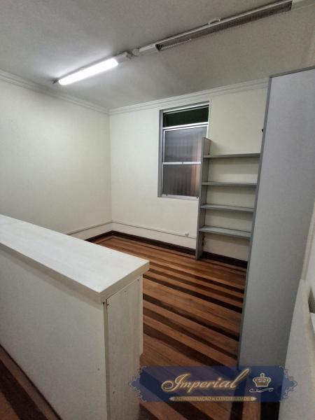 Imóvel Comercial para Alugar em Centro, Petrópolis - RJ - Foto 10