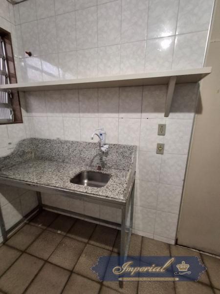 Imóvel Comercial para Alugar em Centro, Petrópolis - RJ - Foto 4