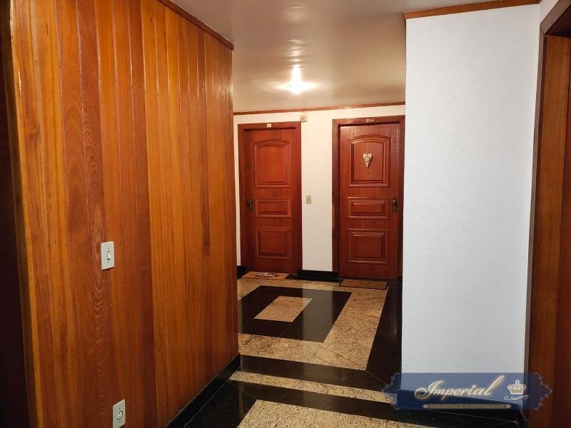 Apartamento à venda em Retiro, Petrópolis - RJ - Foto 2