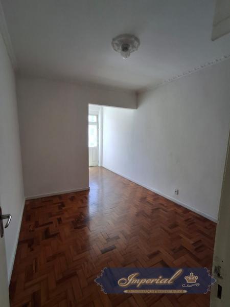 Apartamento para Alugar em Centro, Petrópolis - RJ - Foto 5