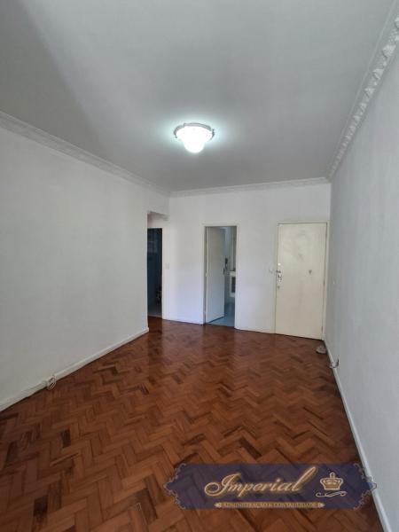 Apartamento para Alugar em Centro, Petrópolis - RJ - Foto 1