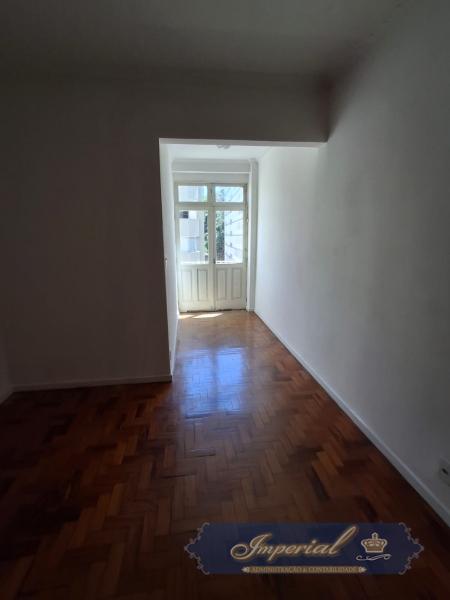 Apartamento para Alugar em Centro, Petrópolis - RJ - Foto 6