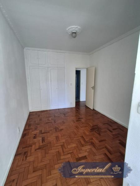 Apartamento para Alugar em Centro, Petrópolis - RJ - Foto 7