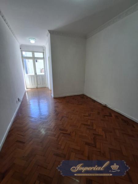 Apartamento para Alugar em Centro, Petrópolis - RJ - Foto 2