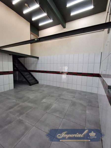 Loja para Alugar em Bingen, Petrópolis - RJ - Foto 1