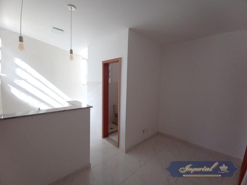 Apartamento para Alugar em Alto da Serra, Petrópolis - RJ - Foto 2