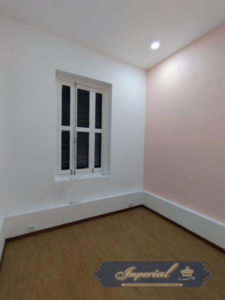 Imóvel Comercial para Alugar em Centro, Petrópolis - RJ - Foto 4