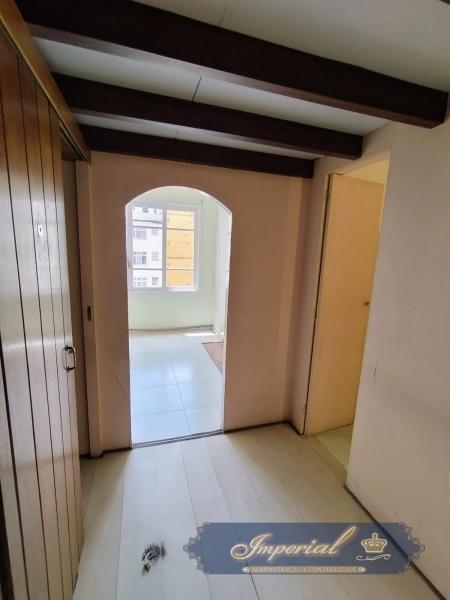 Imóvel Comercial para Alugar em Centro, Petrópolis - RJ - Foto 5