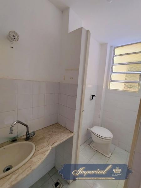 Imóvel Comercial para Alugar em Centro, Petrópolis - RJ - Foto 10