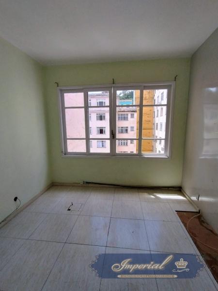 Imóvel Comercial para Alugar em Centro, Petrópolis - RJ - Foto 2