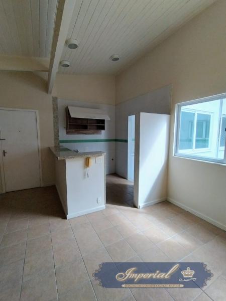 Apartamento para Alugar em São Sebastião, Petrópolis - RJ - Foto 7